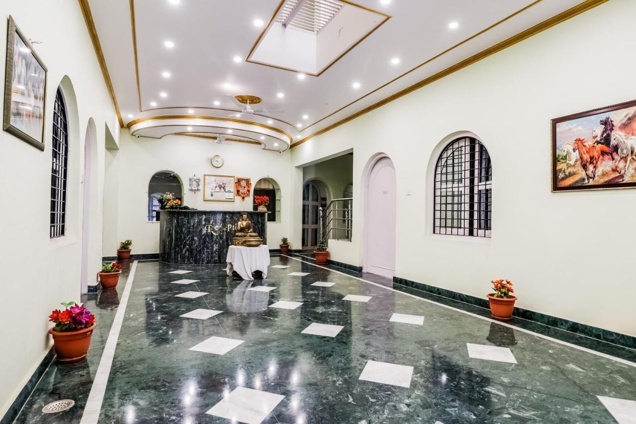 Paradise Luxury Home Stay Кхаджурахо Экстерьер фото